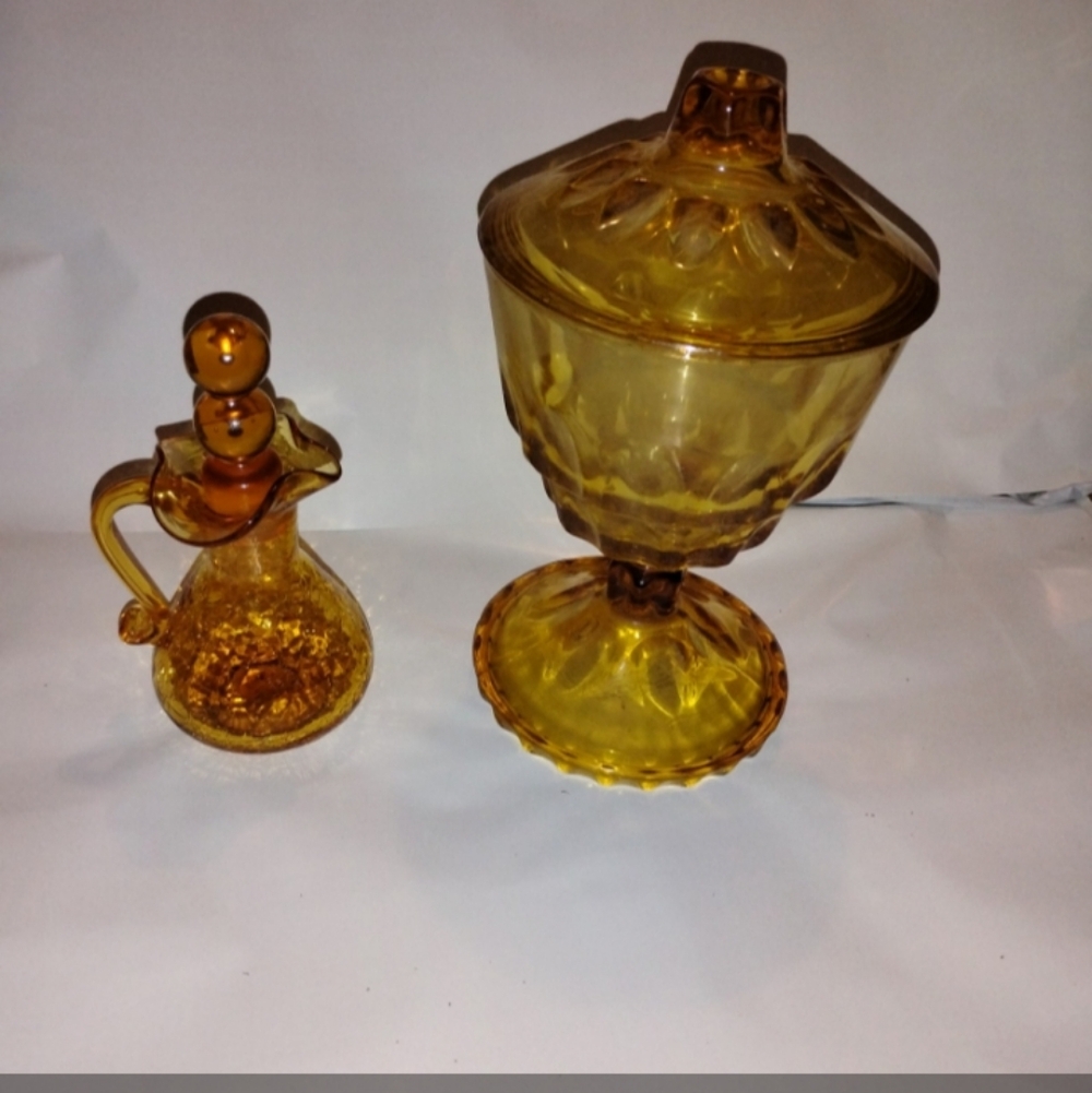 Vintage Amber Glassware Set - Picture 2 of 8